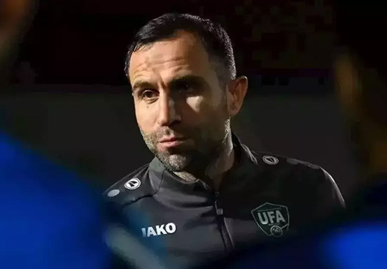 Timur Kapadze Siap Tangani Timnas Indonesia