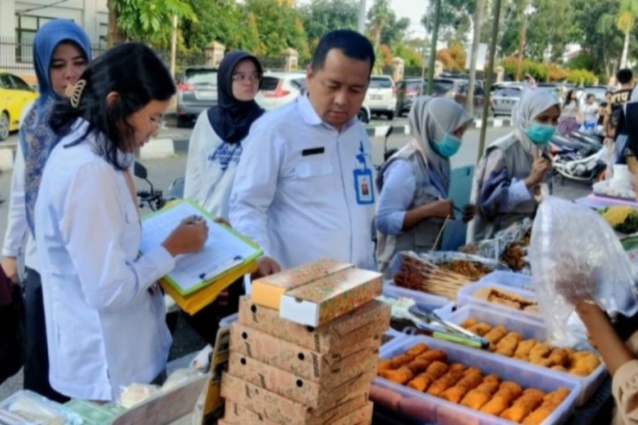 BBPOM Pekanbaru Intensifkan Pengawasan Pangan Ramadan, Takjil di Pasar WR Supratman Aman Dikonsumsi