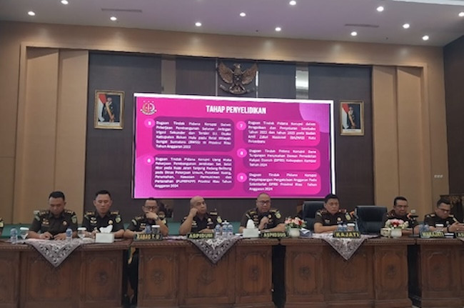 Penyelidikan Tiga Perkara Korupsi Dihentikan, Ini Kata Kajati Riau