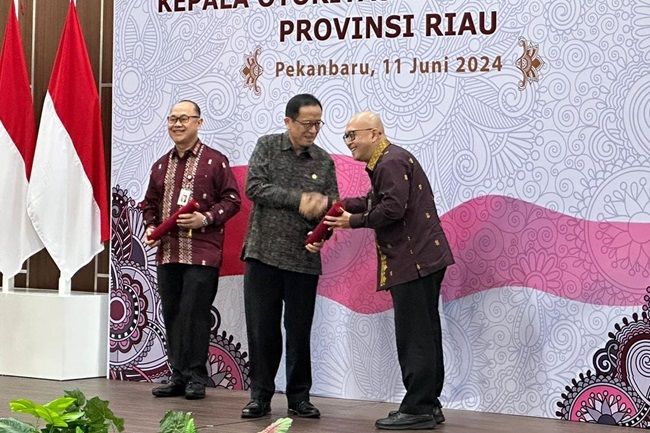 Triyoga Laksito Pimpin OJK Riau