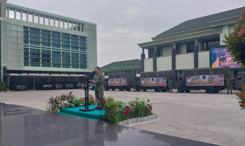 Kodam XIX/TT Kirim 12 Truk Bantuan untuk Korban Bencana Sumatera