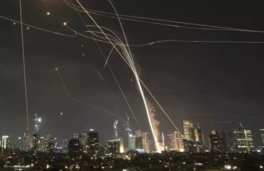 Mengapa Iron Dome Israel Mampu Ditembus Rudal Iran? Begini Alasannya