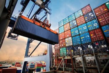 Trump Umumkan Tarif Baru, Indonesia Kena 32 Persen Mulai Agustus 2025