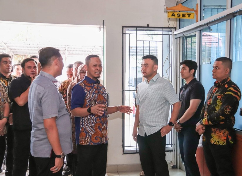 Walikota Pekanbaru Sidak Bapenda: Evaluasi Pelayanan dan Upaya Permudah Pembayaran Pajak