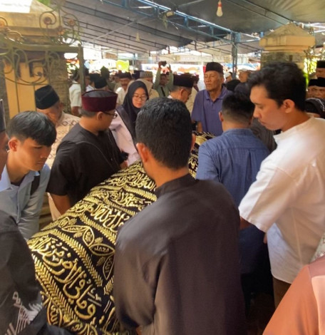 Wan Abubakar Sebut Almarhum drh Chaidir Tokoh yang Produktif dan Inspirasi Kemajuan Riau