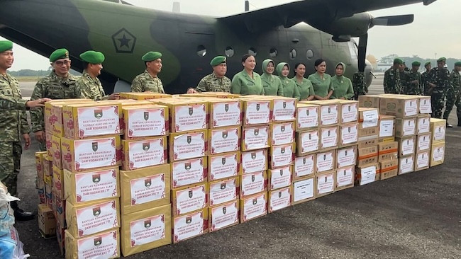 Kodam XIX/TT Kerahkan Udara dan Darat untuk Salurkan Bantuan ke Daerah Bencana di Sumatra