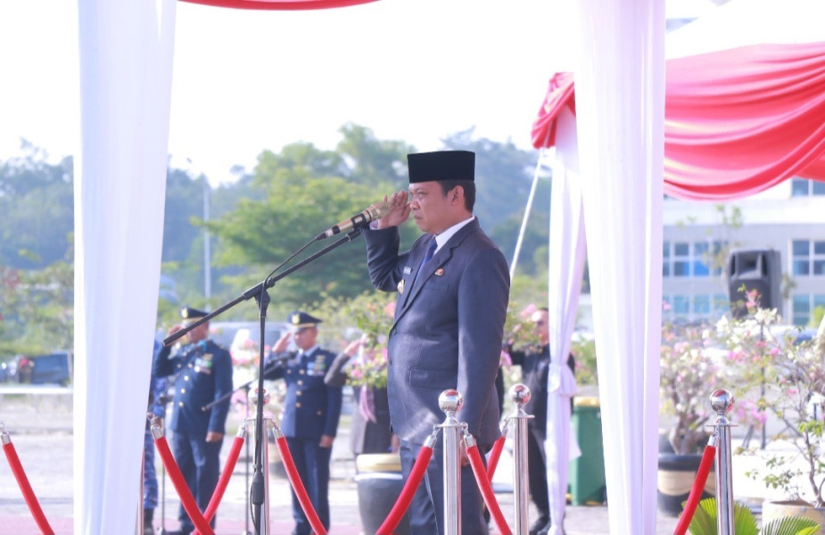 Dipimpin Pj Walikota, Kepala BPKAD Pekanbaru Yulianis Ikuti Upacara Sumpah Pemuda