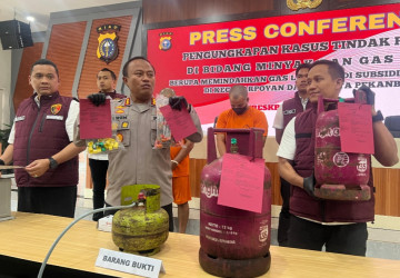 Dua Pengoplos Gas LPG di Pekanbaru Jadi Tersangka, Raup Untung Rp70 Juta per Bulan